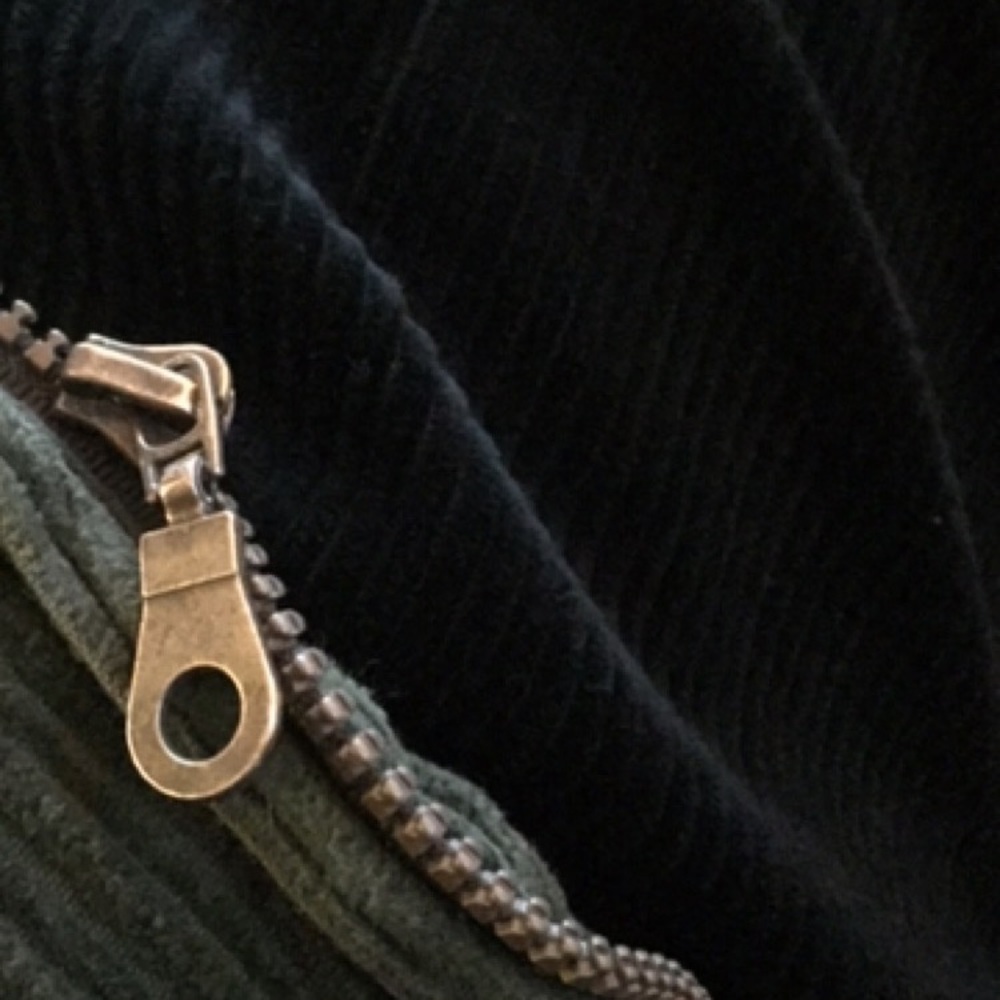 Meet your Posher, SavvyAnon